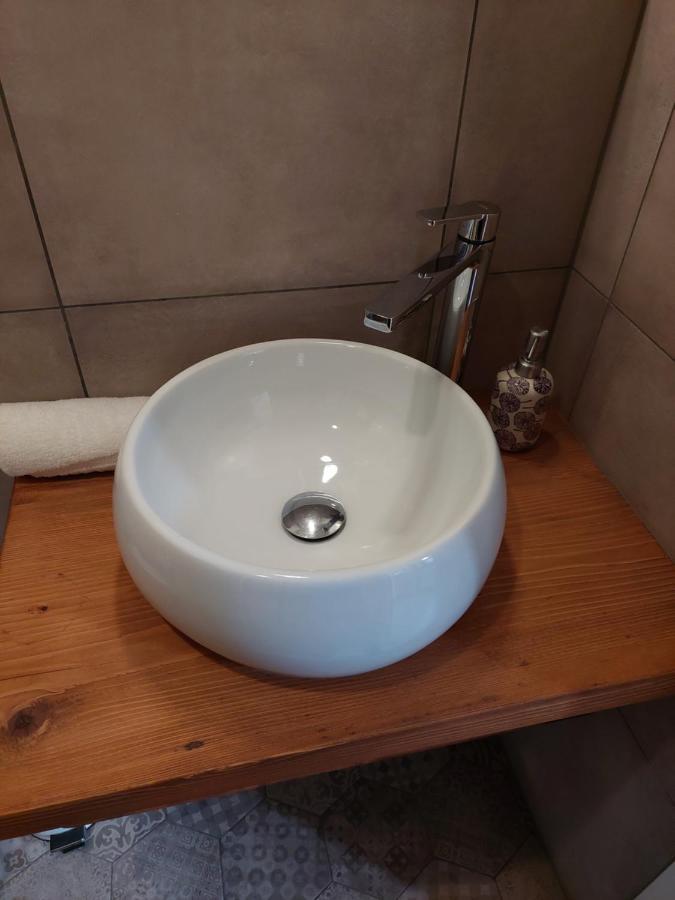 Aux Trois Soleils Panzió Chexbres Kültér fotó
