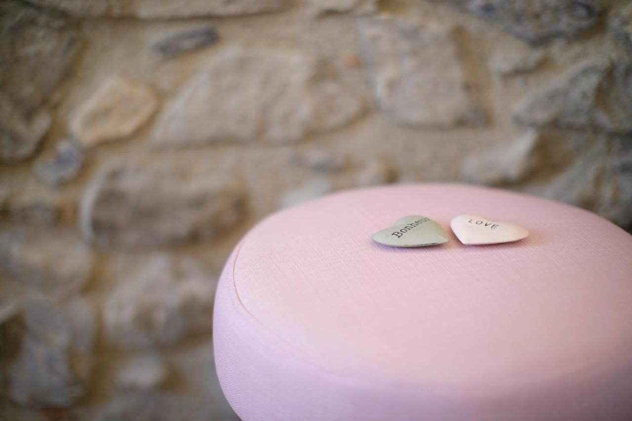 Aux Trois Soleils Panzió Chexbres Kültér fotó
