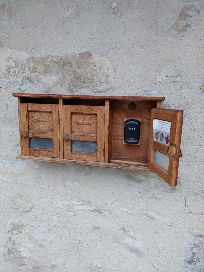 Aux Trois Soleils Panzió Chexbres Kültér fotó
